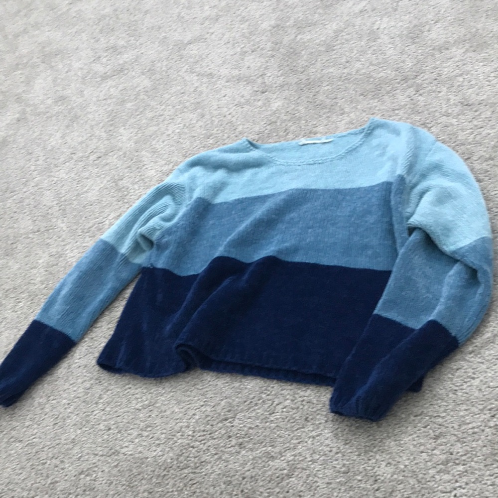 super comfortable and cozy blue sweater